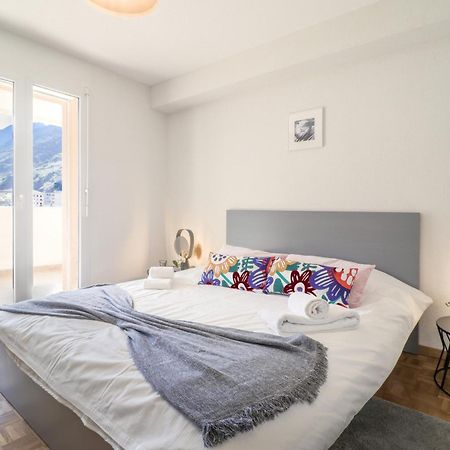 Modern Apartment Close To Martigny Train Station Eksteriør billede