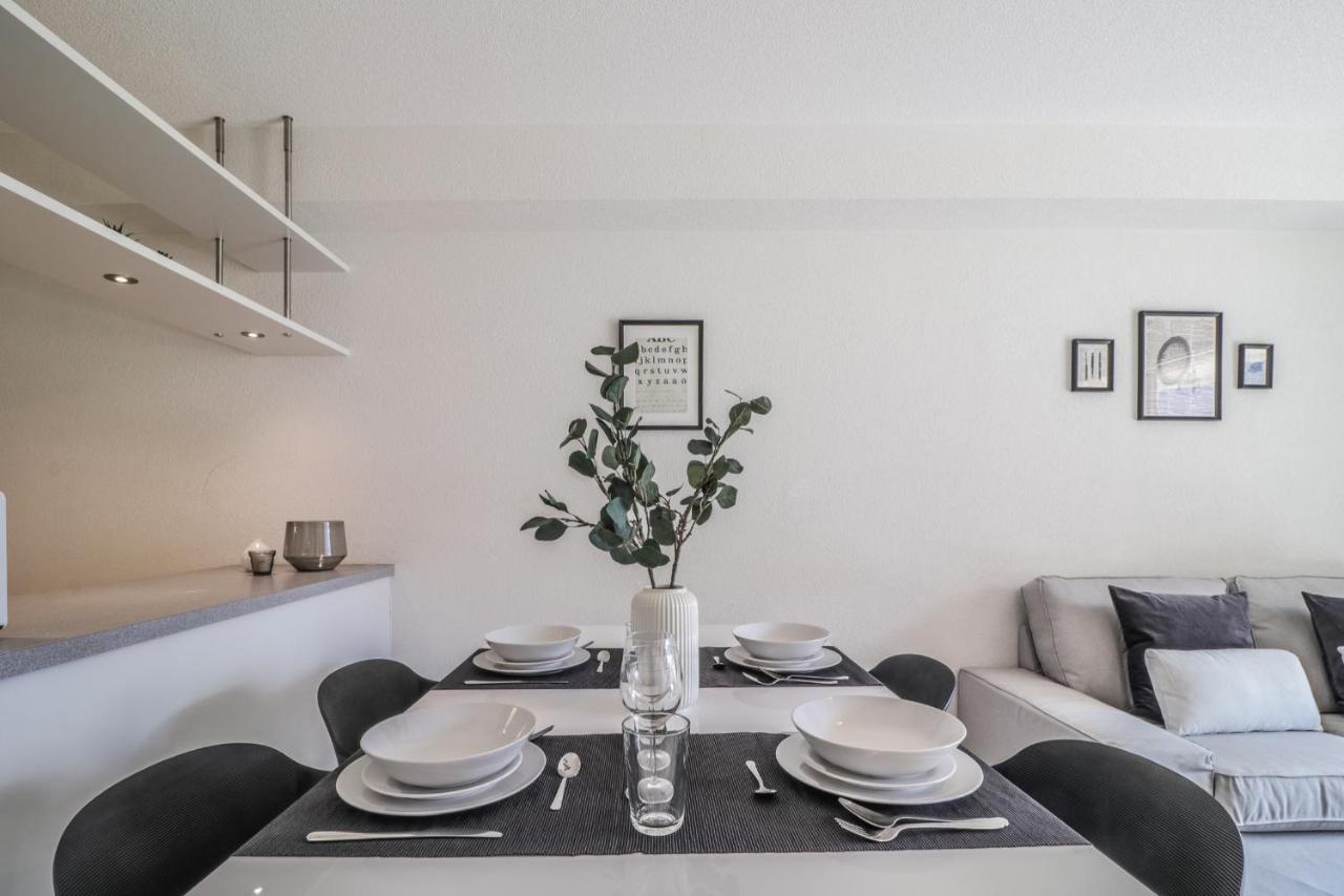 Modern Apartment Close To Martigny Train Station Eksteriør billede
